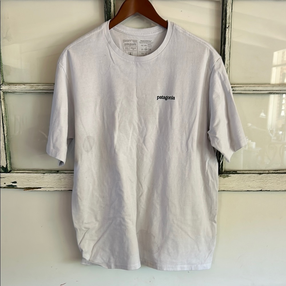 Patagonia White Short Sleeve Tee Classic Casual